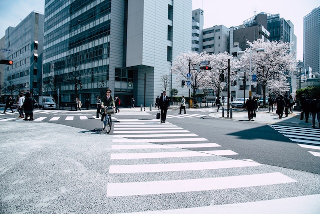 河东为何勤工俭学对在日本的留学生的职业生涯至关重要？